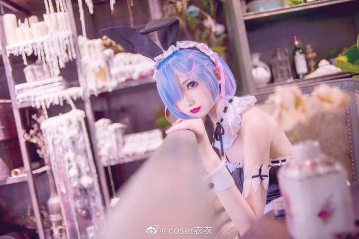 Coser衣衣在《Re:Zero》中 COS 蕾姆，变身美丽迷人的女仆-第3张图片