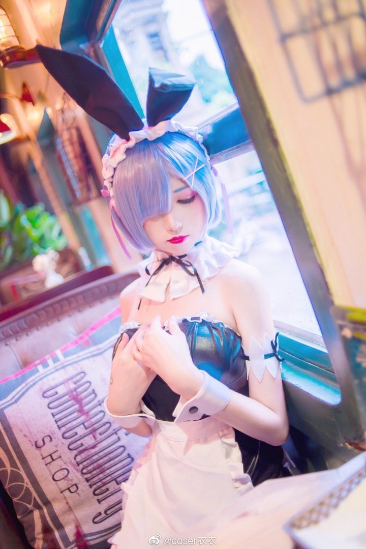 Coser衣衣在《Re:Zero》中 COS 蕾姆，变身美丽迷人的女仆-第8张图片