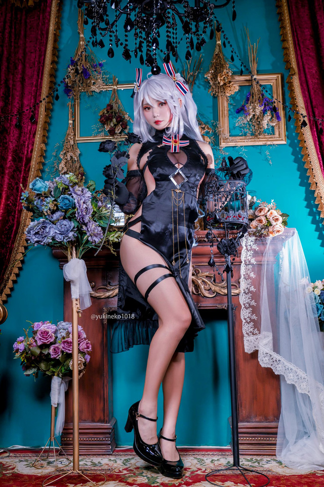 女 coser 在《碧蓝航线》 COS 欧根亲王，婀罗多姿俘获男人心-第10张图片