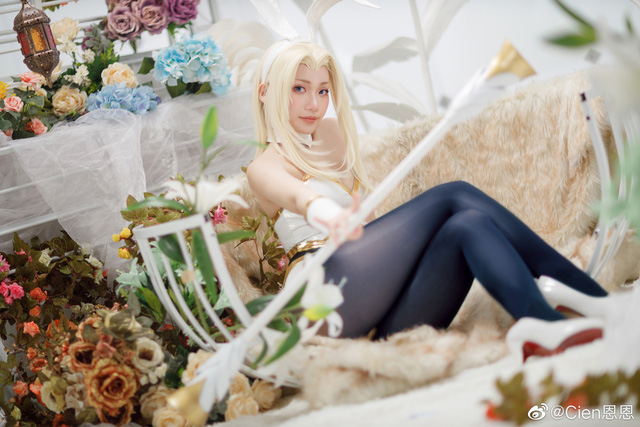 coser@Cien恩恩在《英雄联盟》化身“光辉女郎” 拉克丝，性感美丽插图3