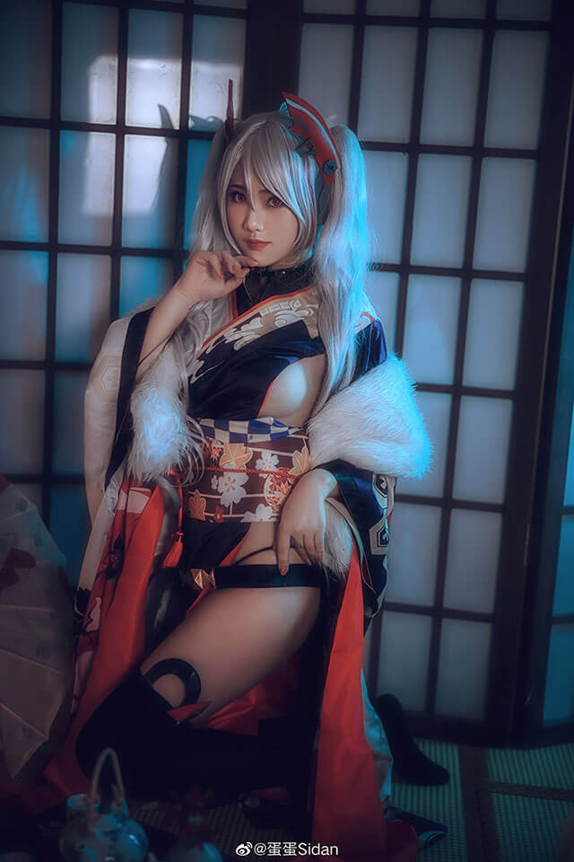 coser@蛋蛋Sidan在《碧蓝航线》变身性感迷人的欧根亲王-第6张图片