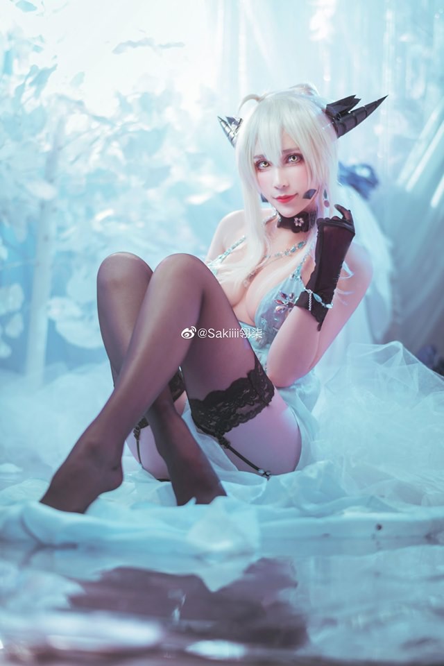 coser@Sakiiii翎柒在《Fate/Grand Order》化身性感美丽的阿尔托莉雅-第3张图片