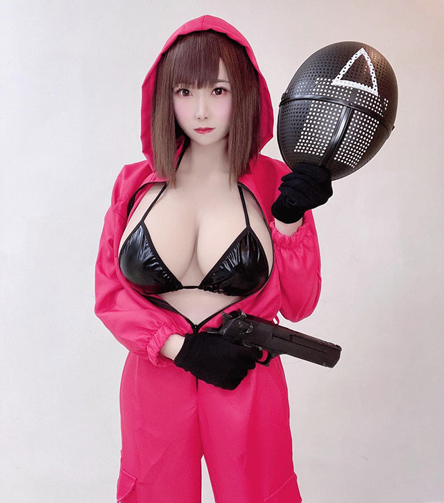 又大又圆的鱿鱼游戏“Squid Game cosplay”，让人眼花缭乱-第4张图片