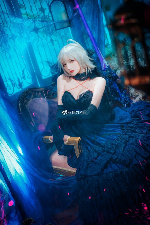 仙九Airi cos《Fate/Grand Order》贞德，绽放贞德的优雅与魅力-第7张图片