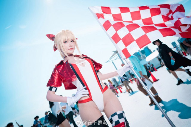 性感迷人的“赛车版”尼禄COSPLAY，在下萝莉控ii的完美选择-第2张图片