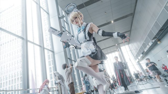 仙九Airi cos《蔚蓝档案》飞鸟马时，再现美少女战士的酷帅魅力-第1张图片