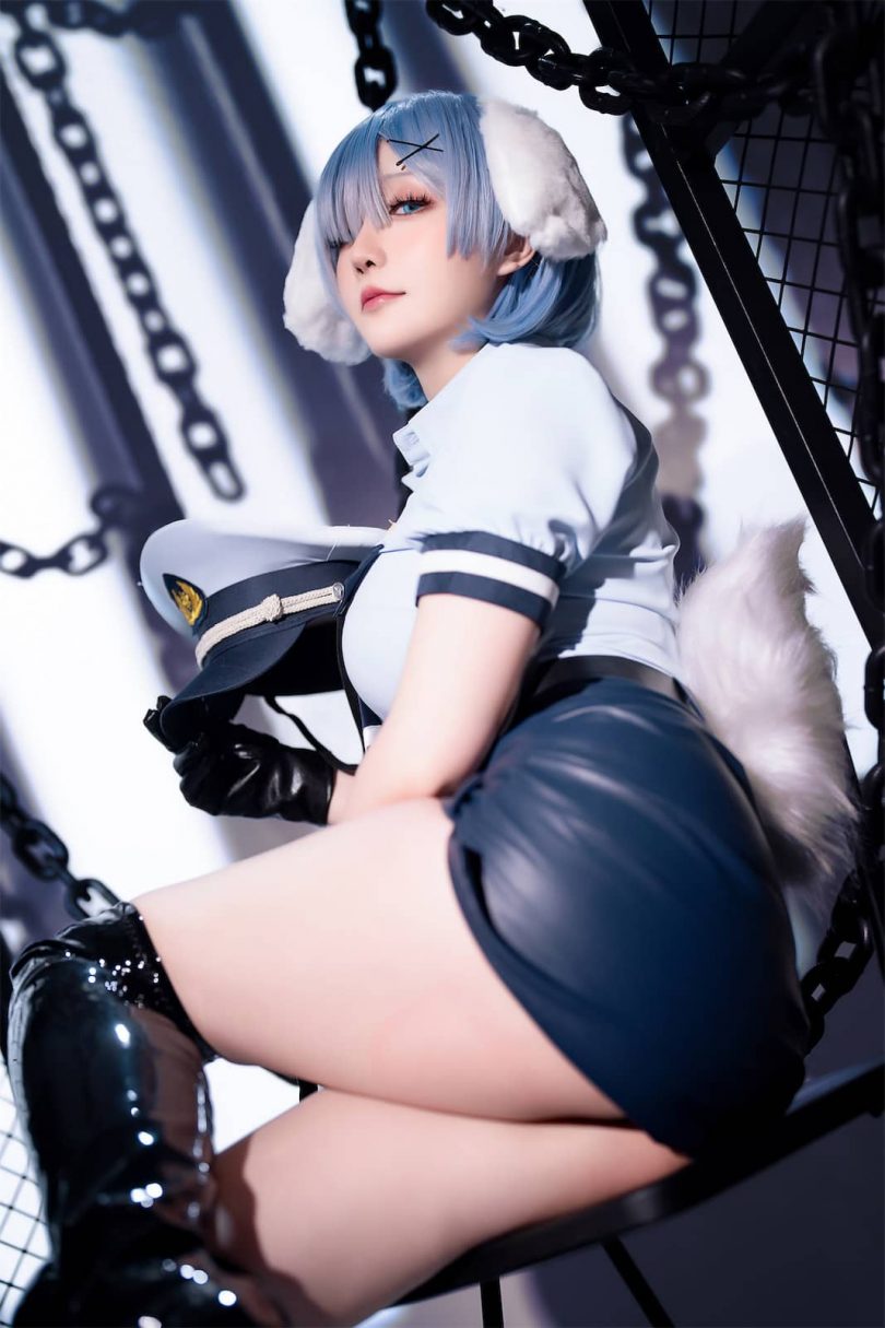 蕾姆的新姿态：探秘星之迟迟的狗耳警官COSPLAY风采-第6张图片