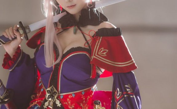 coser@kuma桑熊在《命运-冠位指定》中化身阿尔托莉雅