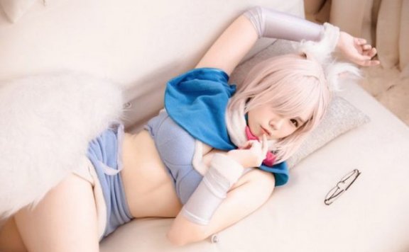 coser@麻花麻花酱在《Fate/Grand Order》化身“盾之少女”玛修