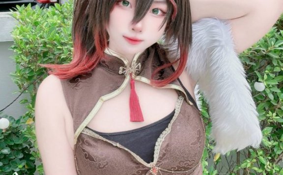 星穹倩影：泰国女coser Venus完美演绎“崩坏：星穹铁道”停云