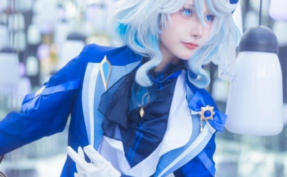 原神COSPLAY：泰国coser Best_Pensupak化身漂亮优雅的芙宁娜